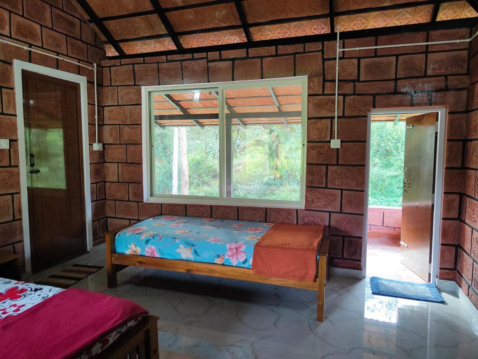 Nature Spot Cottages Coorg Kurchi Exterior photo